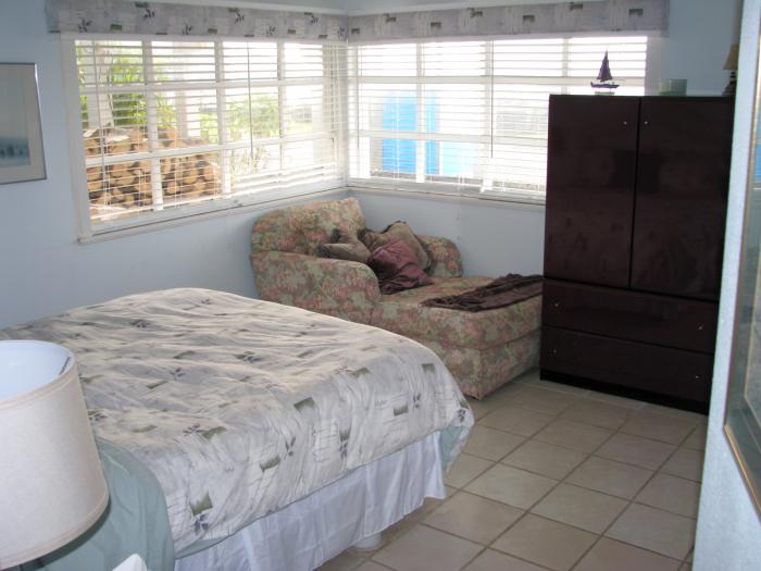 Homestead House bedroom