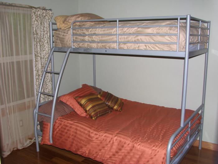 bunk room bed