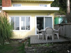 Nautical Star Cabin 1 deck
