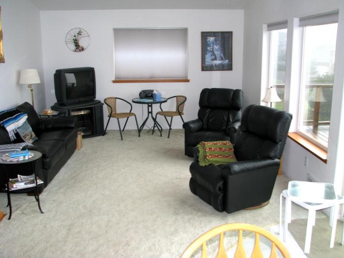 living room deck bay view